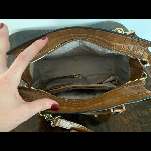 Michael Kors Croc Handbag - Picture 4 of 6